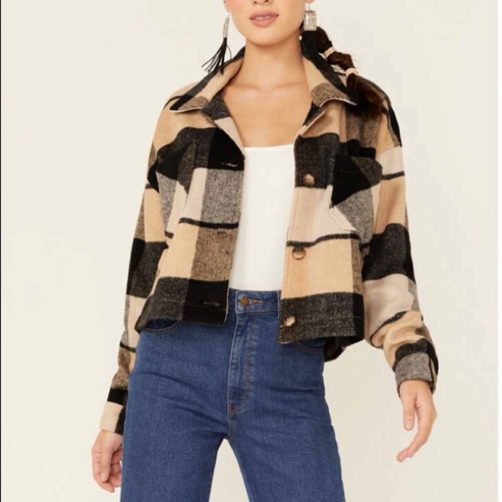 26 International Woman’s Black Plaid Wool Button Down Crop Jacket